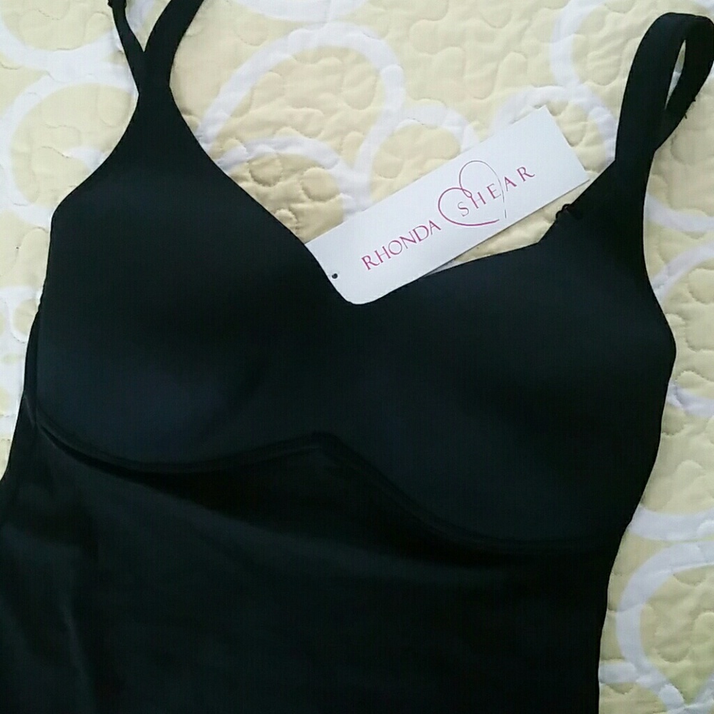 NWT Rhonda Shear black molded cup Camisole